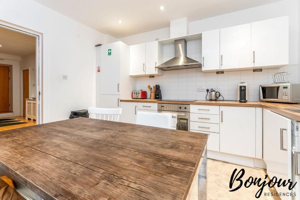 Spacious 2Br-1Ba - Grassmarket - Free Parking By Bonjour Residences אדינבורו מראה חיצוני תמונה